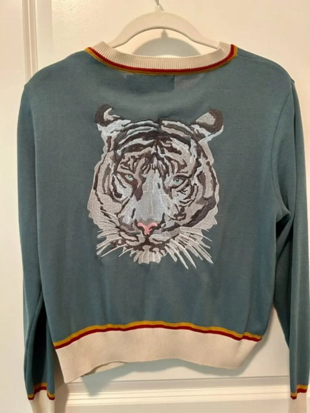 Palava White Tiger Embroidered Cardigan Medium NWOT. So cute and unique! - Picture 6 of 7